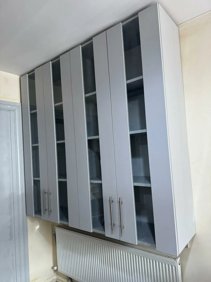 Glass unit - Image 2