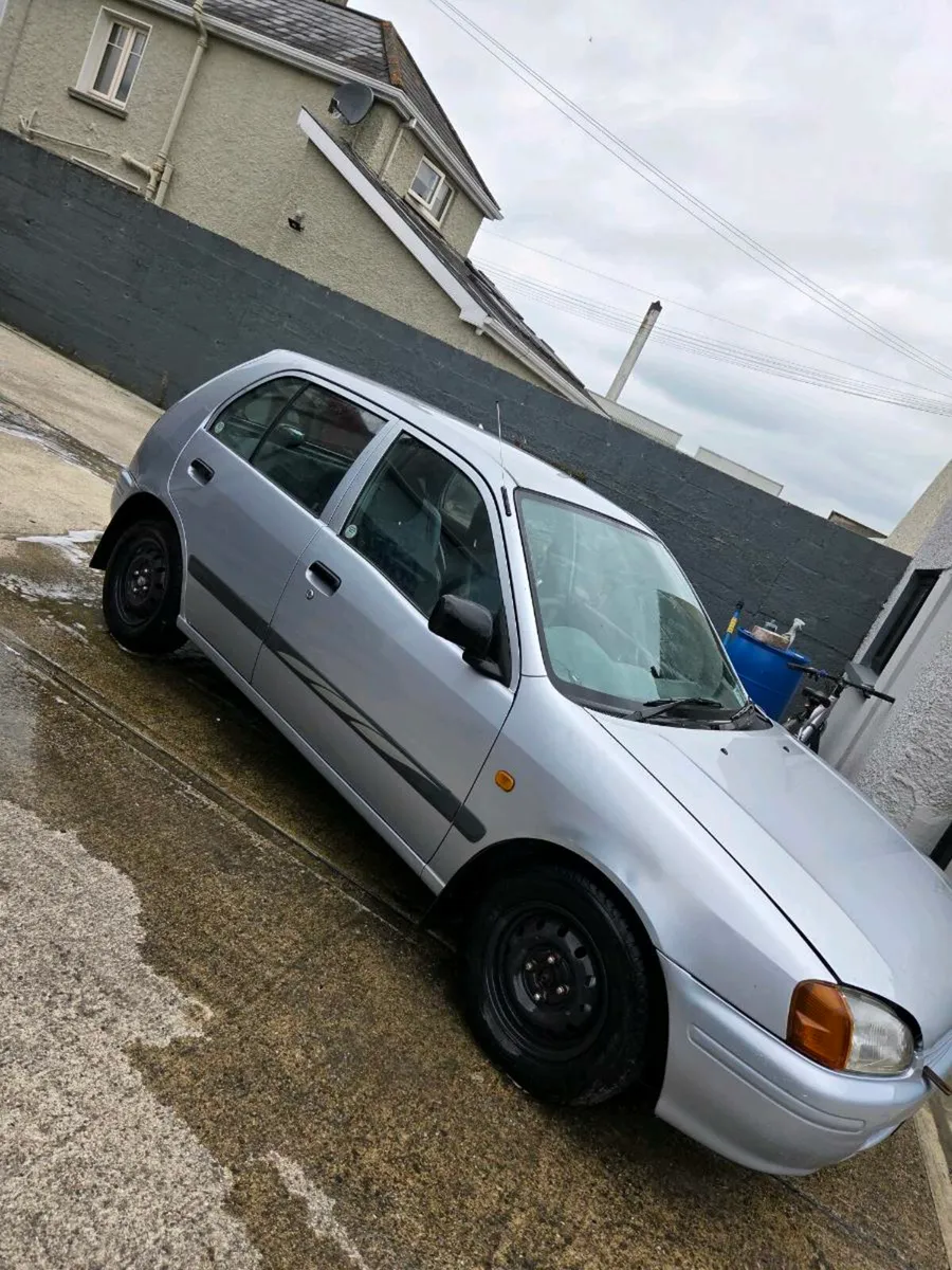 Toyota Starlet  Endurance - Image 4