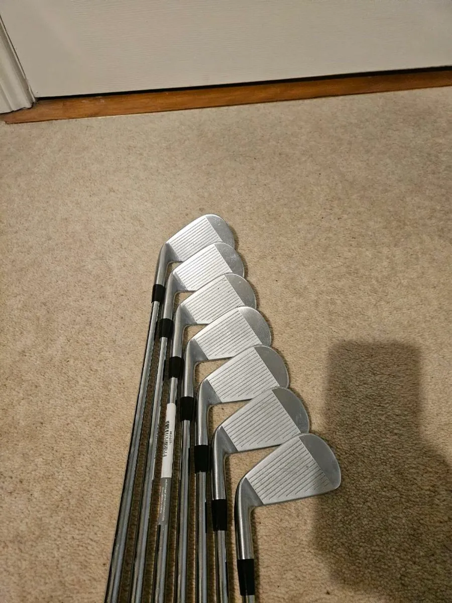 Cobra King Tour Irons 4 to PW - Image 2