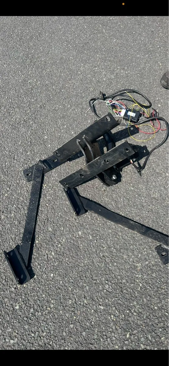 Towbar - Image 1