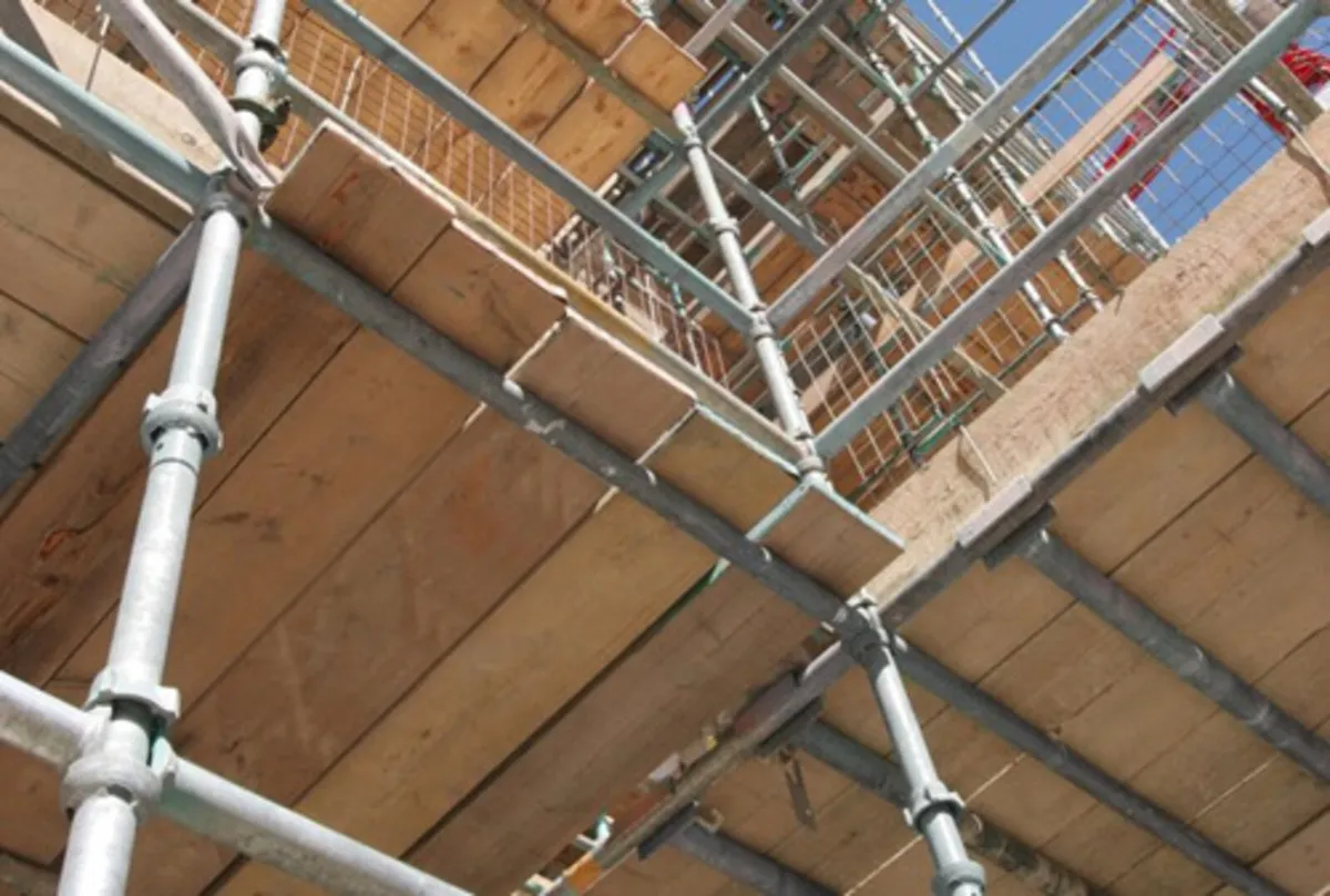 Cuplock scaffolding