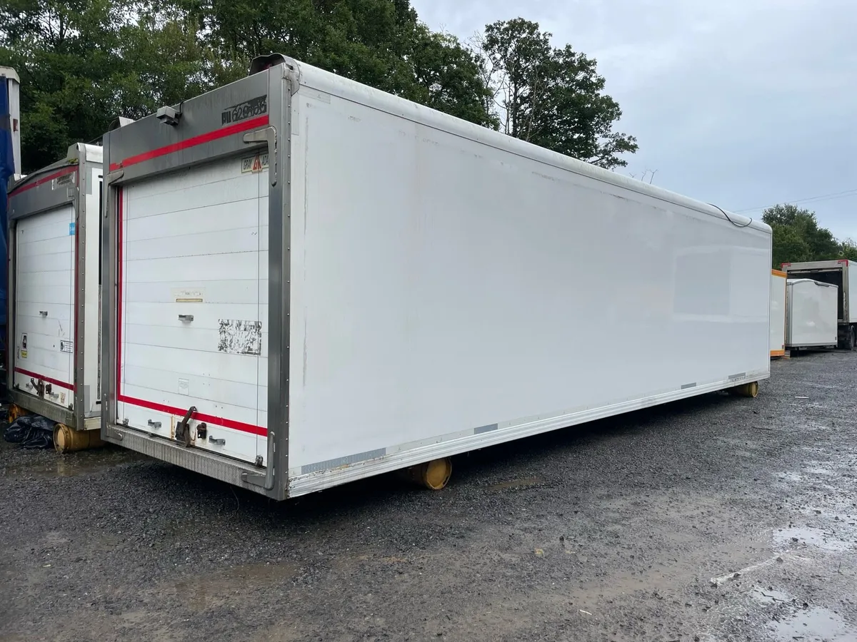 Insulated storage container - Image 1