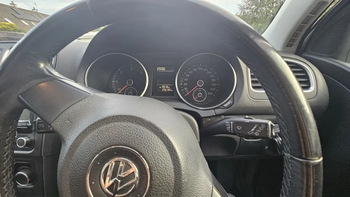 Vw golf - Image 2
