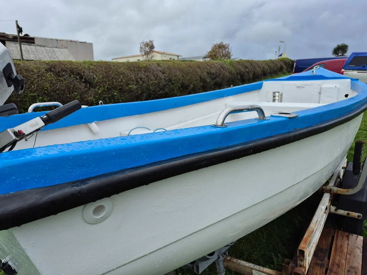 Boat - Image 1