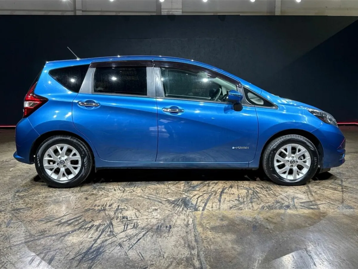 Nissan Note 1.2 E-POWER HYBRID AUTOMATIC - Image 2