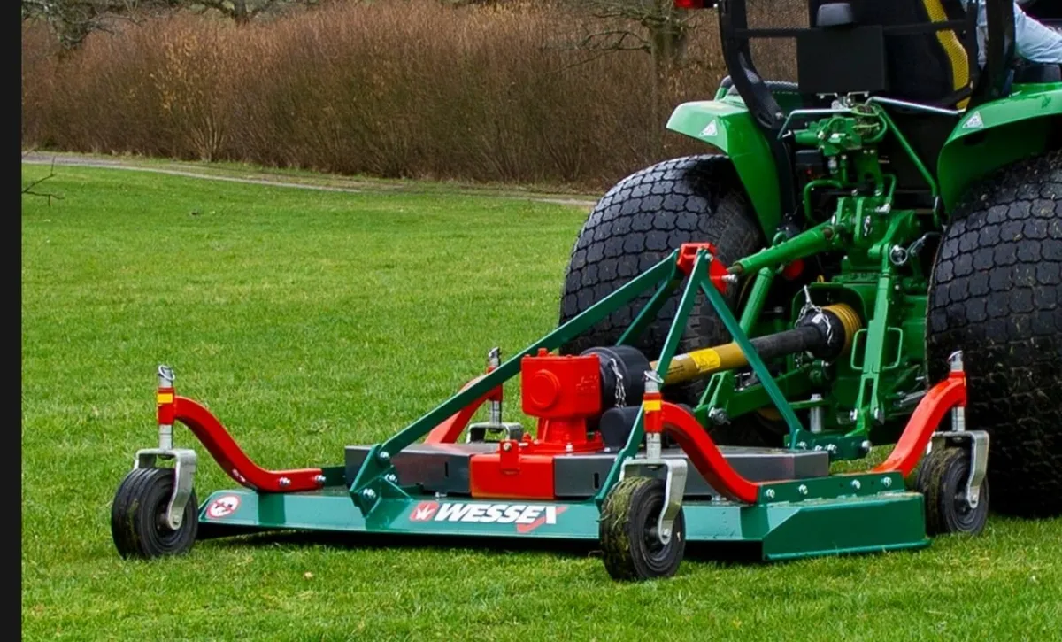 Wessex finishing mower - Image 1