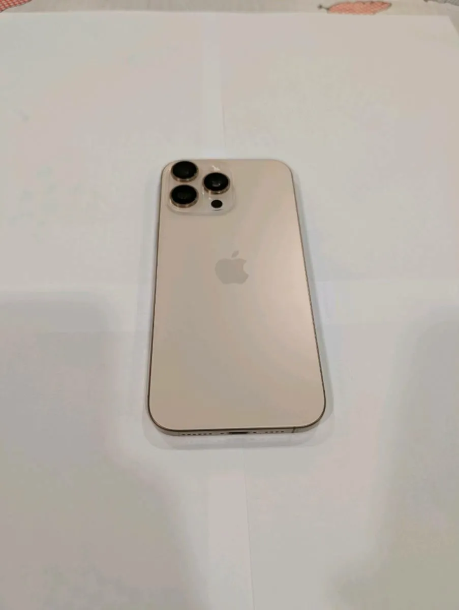 iPhone 16 Pro Max 256GB - Image 1