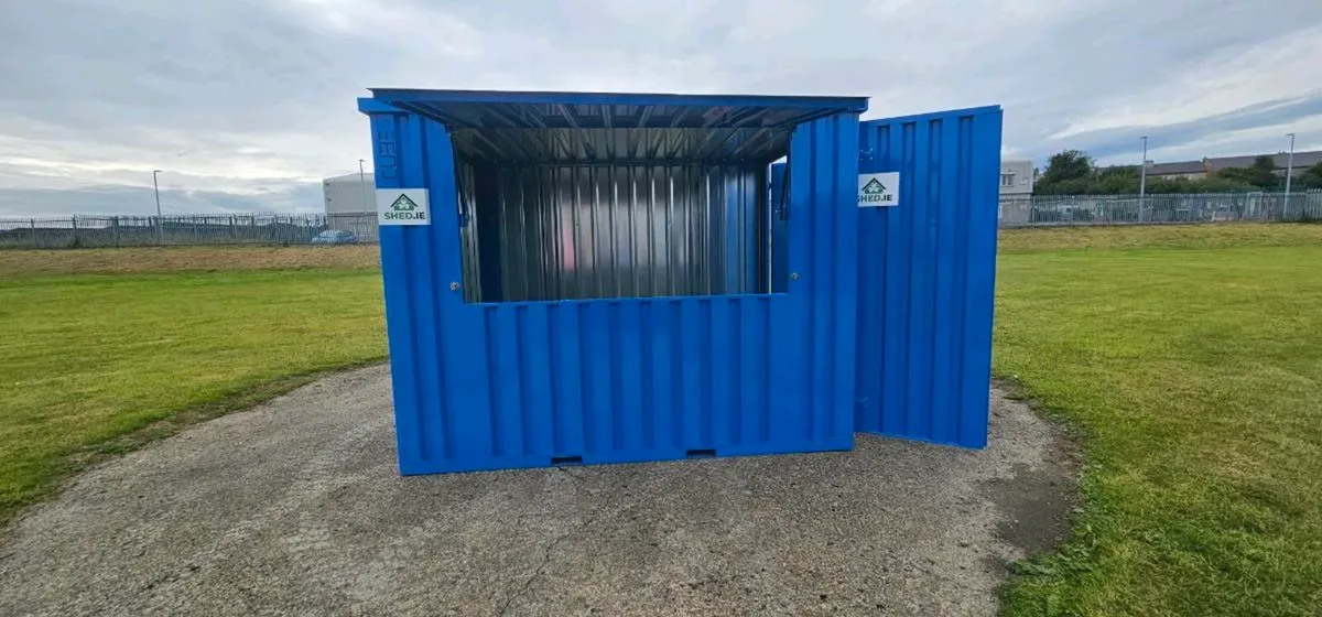 Mobile catering,  bar container, coffee kiosk - Image 4