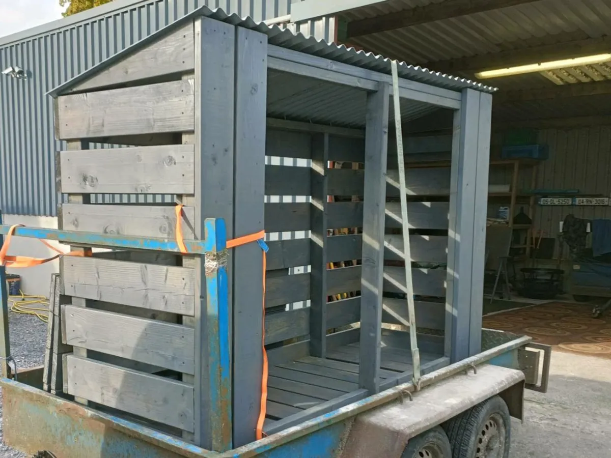 Log store - Image 1