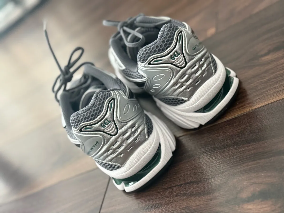 ASICS Gel Kayano 14 - Image 4
