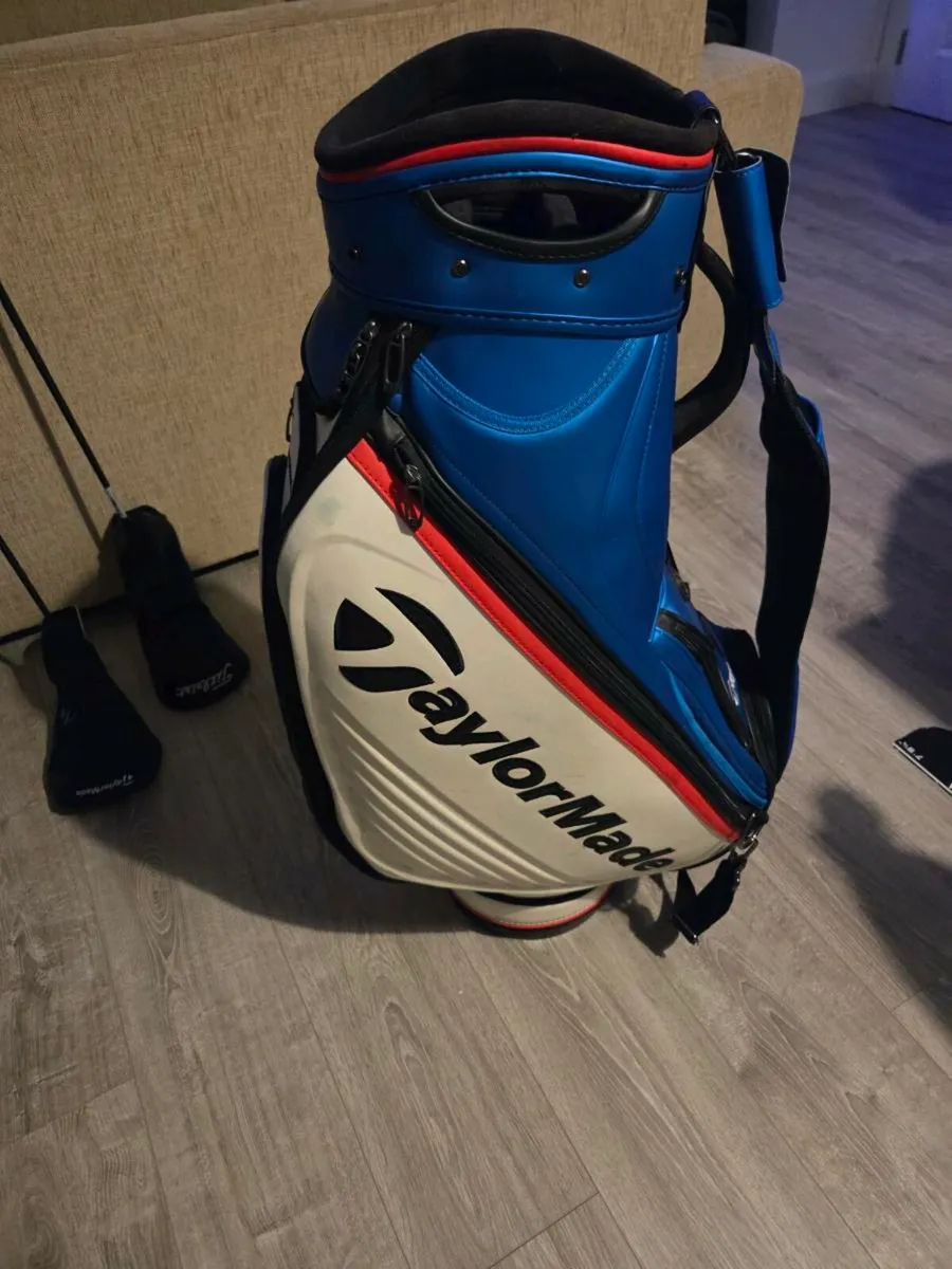 Taylormade tour bag. - Image 1