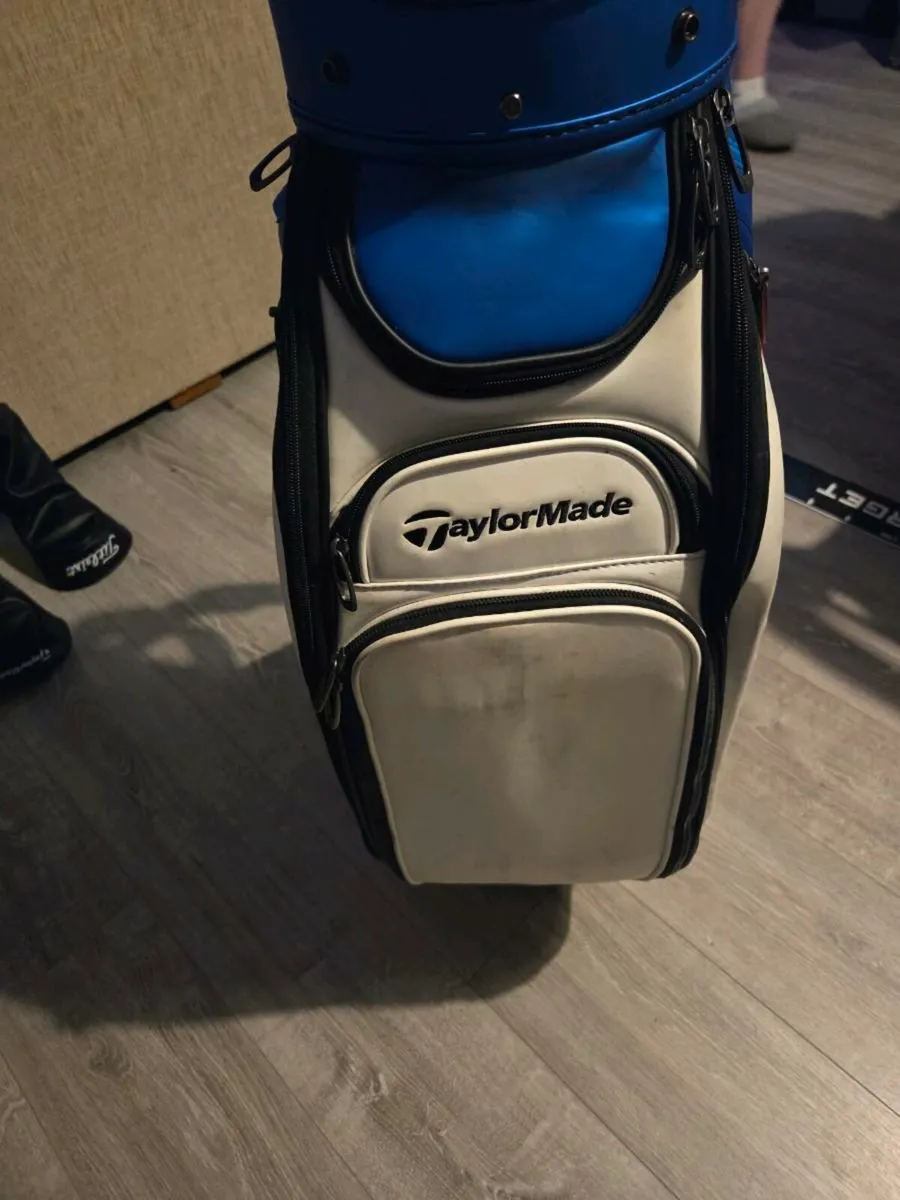 Taylormade tour bag. - Image 2