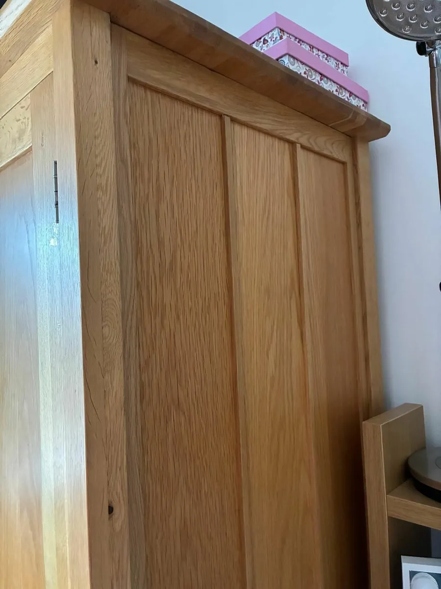 Solid Oak Bedroom Furniture - Image 2