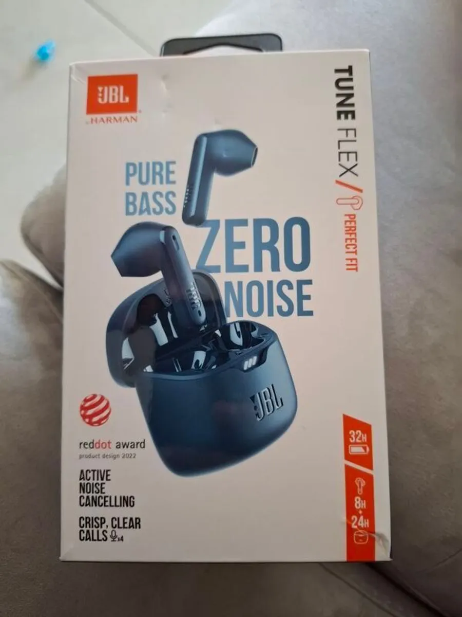 Jbl Tune Flex Ear Buds - Image 1