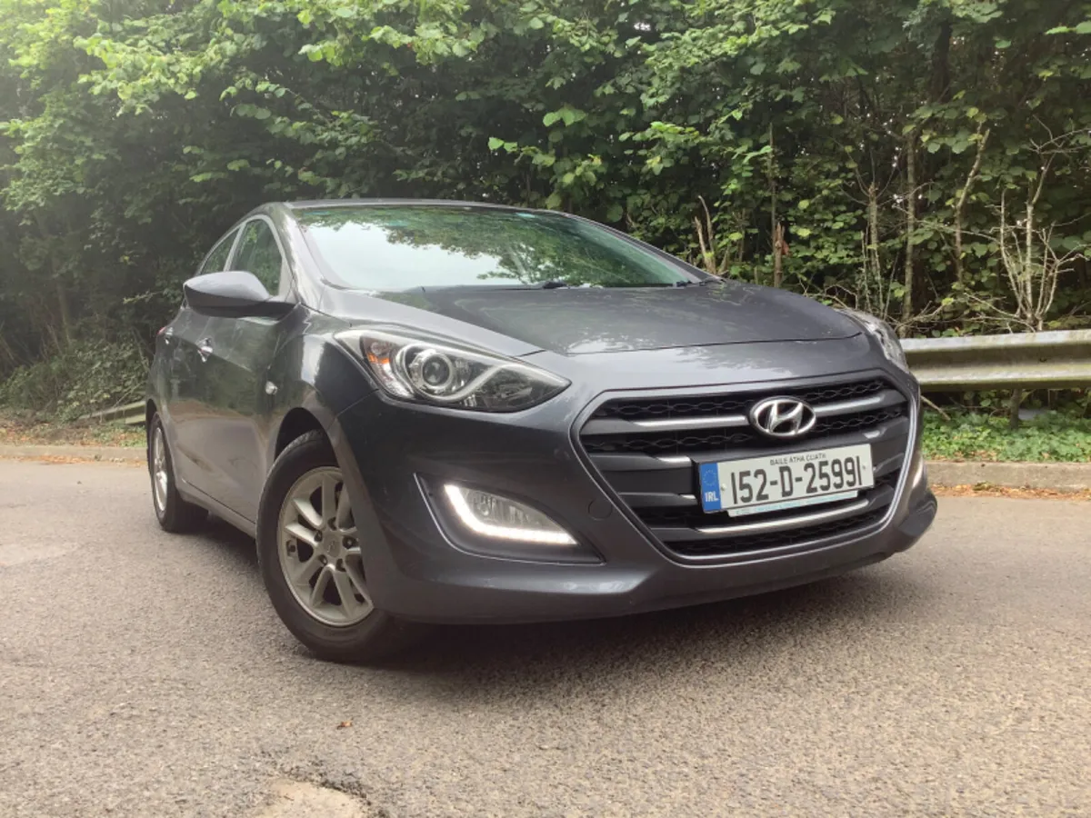 2015 1.6 Diesel Deluxe 1.6 Hyundai I30 New Test - Image 4