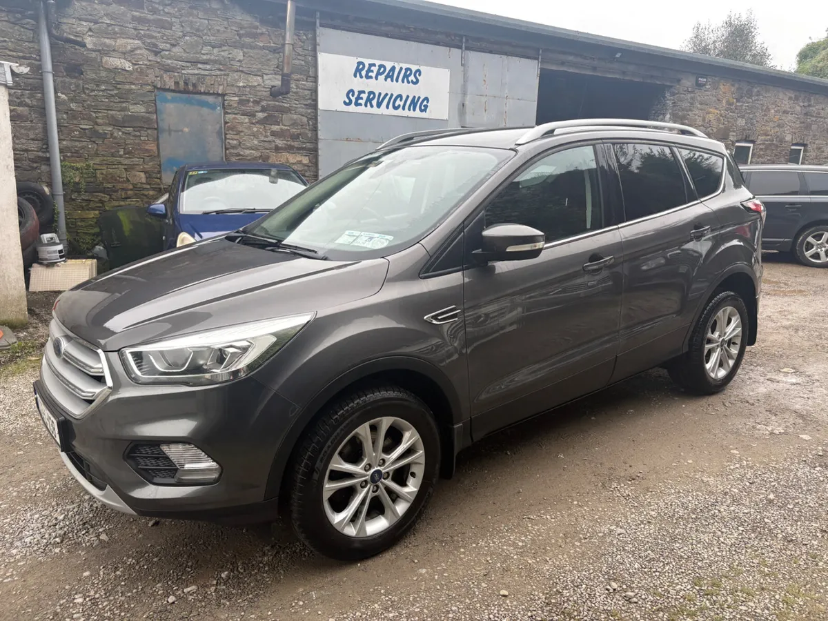 172 FORD KUGA TITANIUM CREW CAB - Image 3