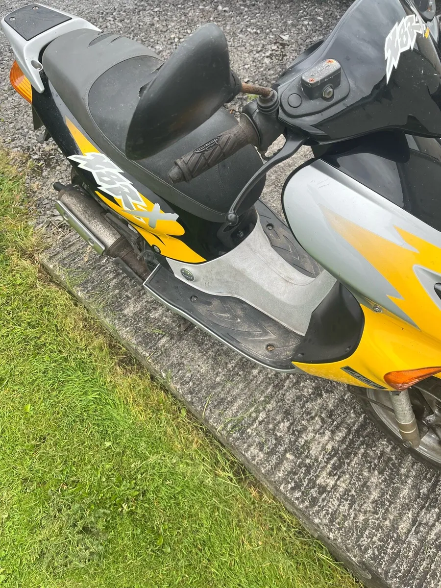 Honda scooter - Image 3