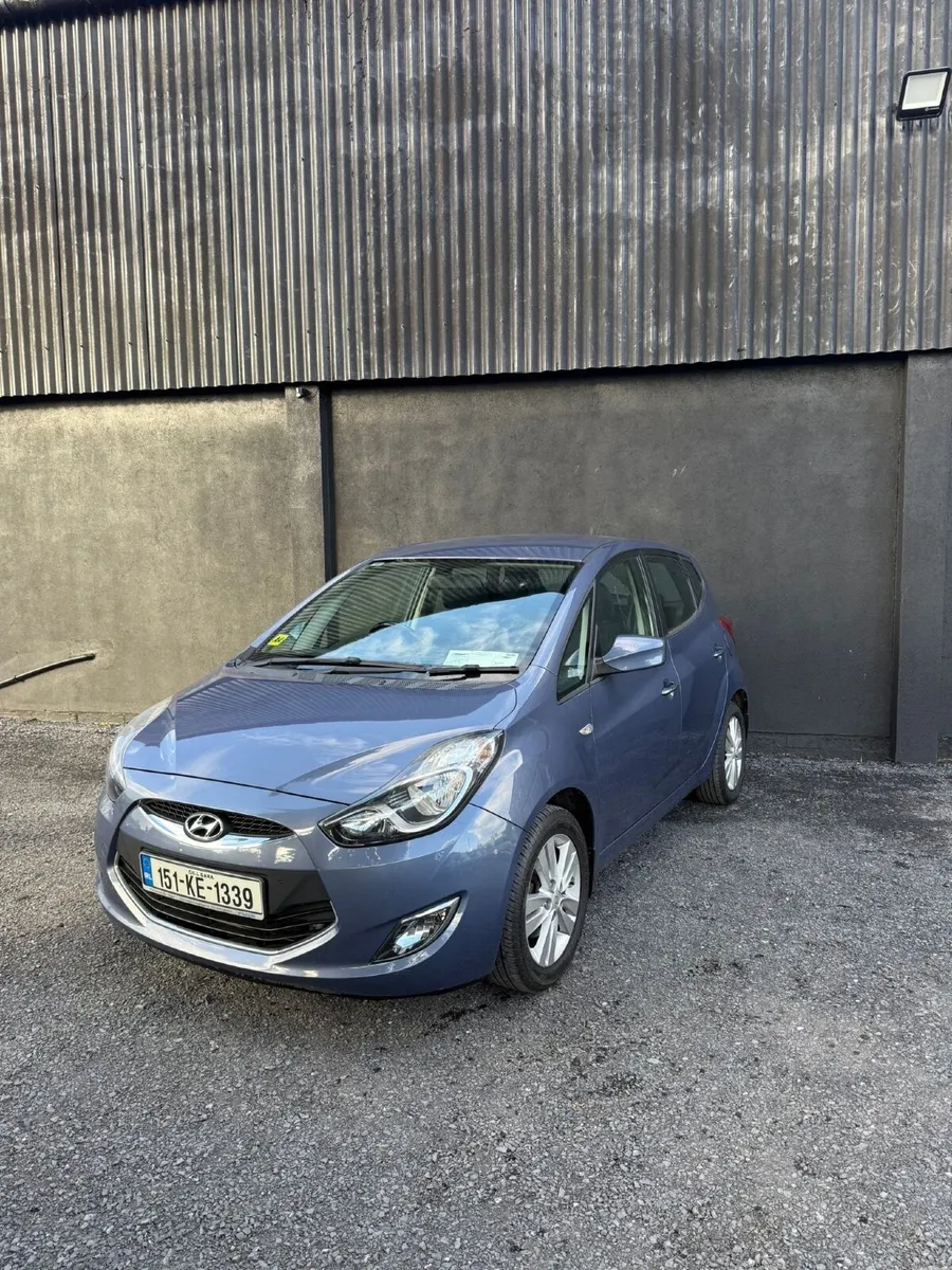 HYUNDAI IX20 AUTOMATIC - Image 1