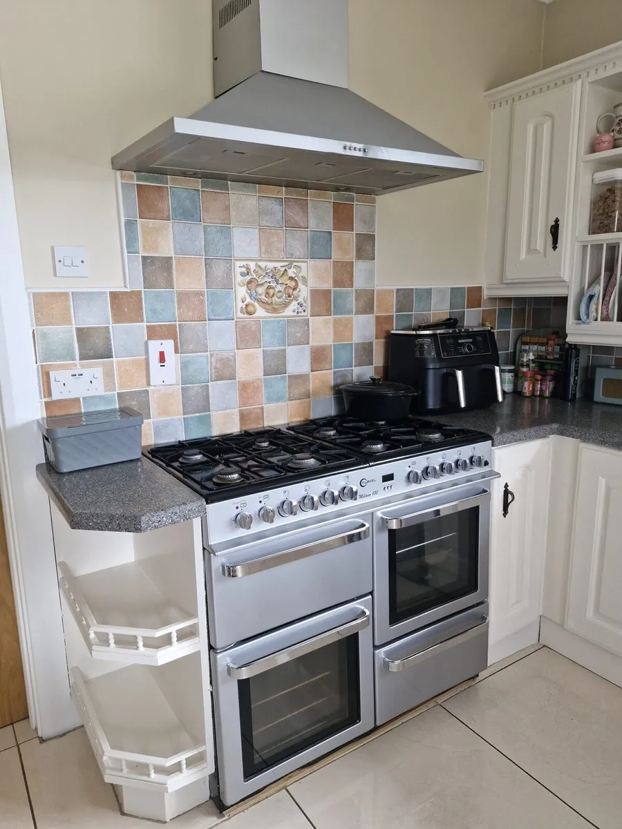Kitchen and appliances - Image 4