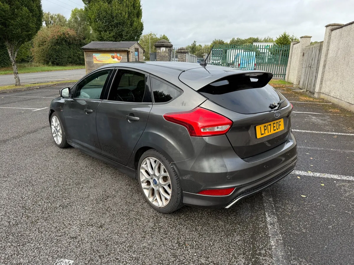 2017 Ford Focus 1.5 Tdci ST-Line 120BHP - Image 3