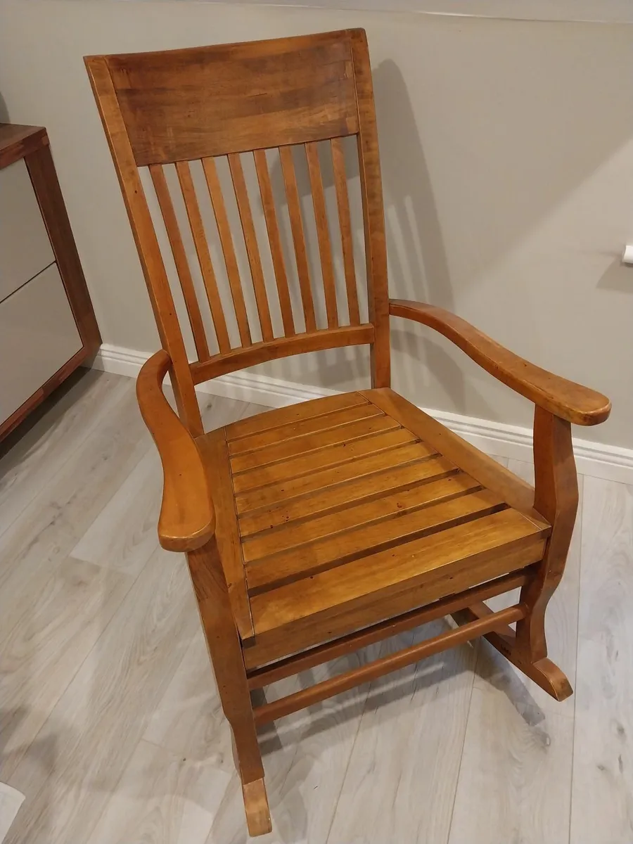 Rocking chair - Image 2