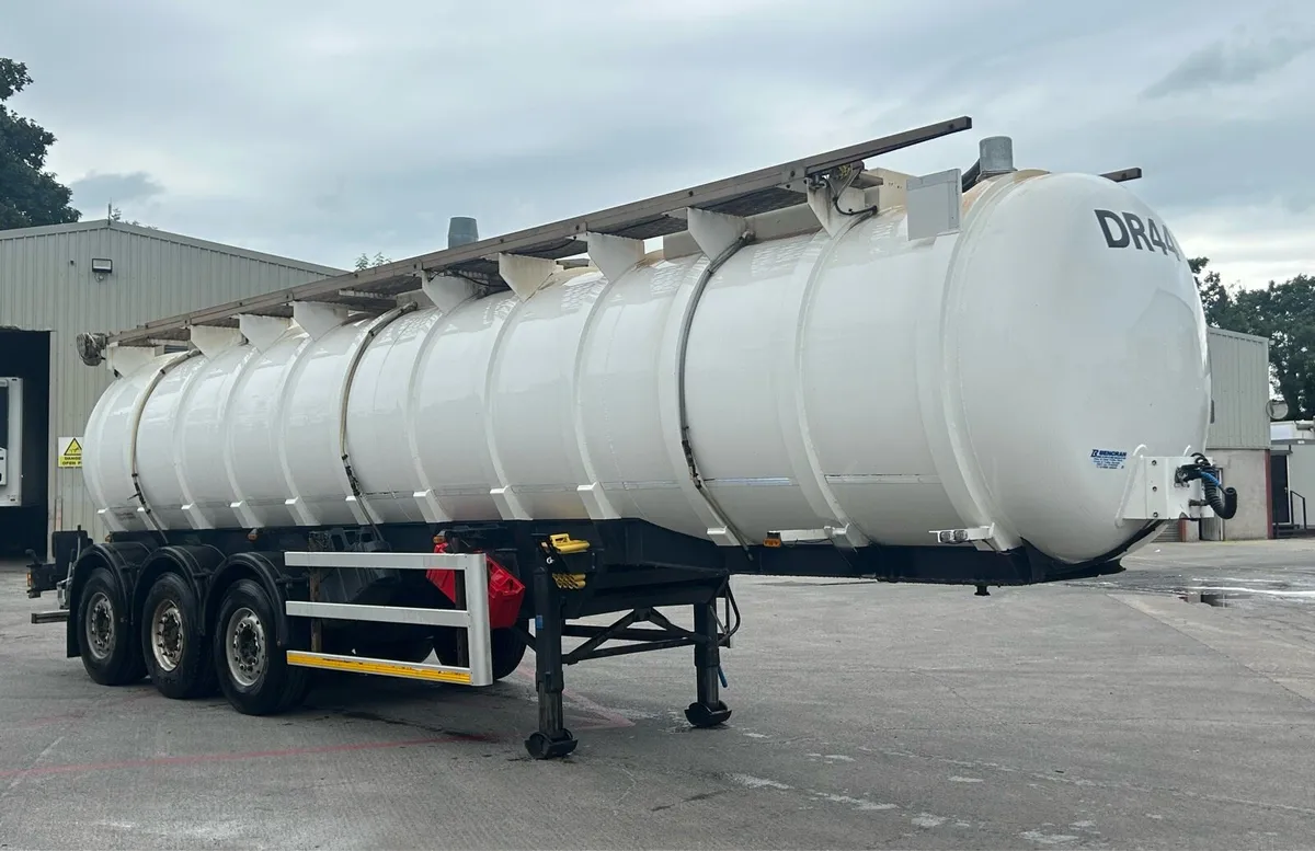 Tanker Hire - Image 1
