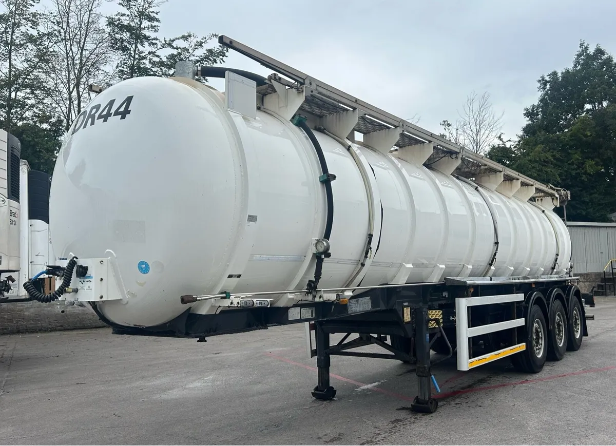 Tanker Hire - Image 3