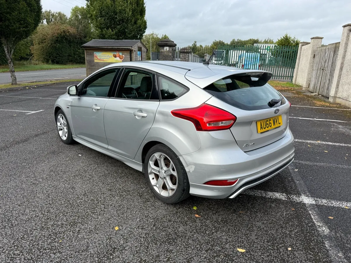2016 Ford Focus 1.5 Tdci ST-Line 120Bhp - Image 3