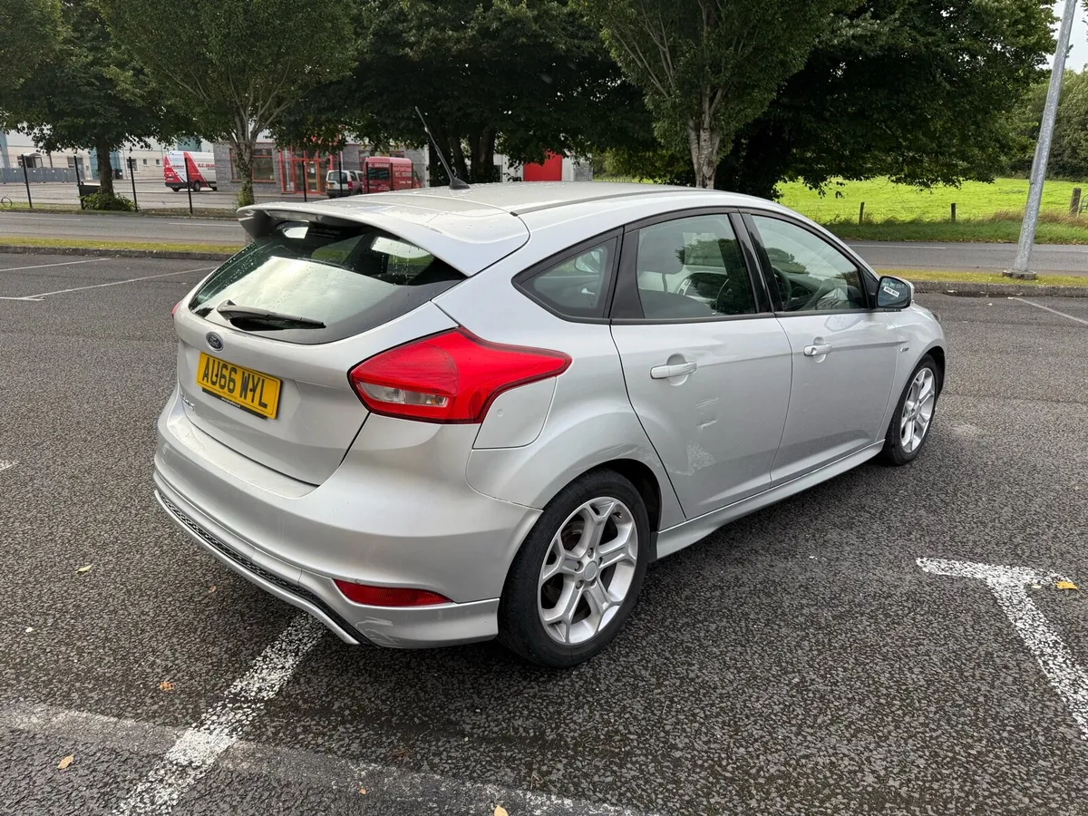 2016 Ford Focus 1.5 Tdci ST-Line 120Bhp - Image 4
