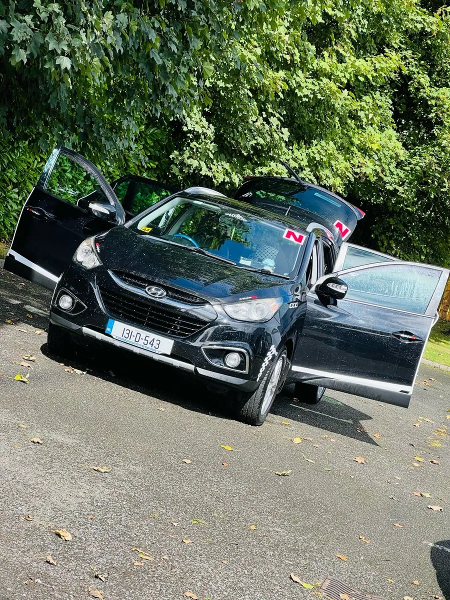 Car - Image 1