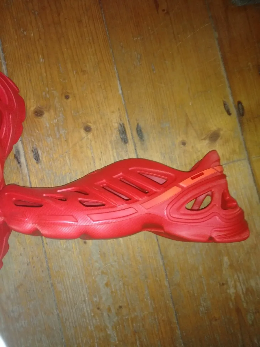 Mens Adidas Shoes - Image 1