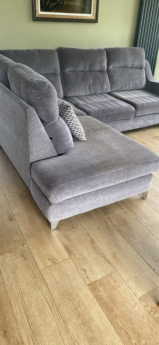 L shape sofa - Image 1