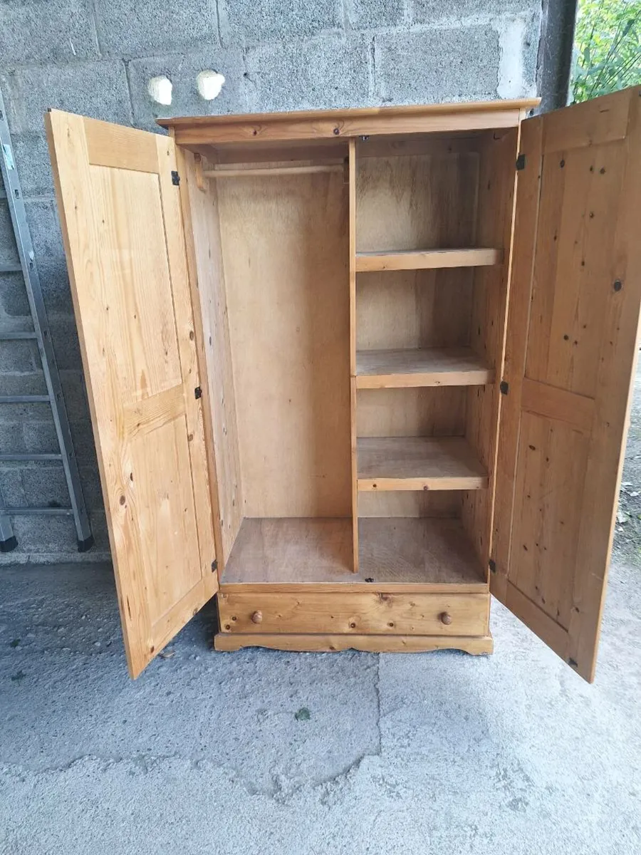 Heavy vintage Pine Wardrobe (DELIVERY) - Image 4