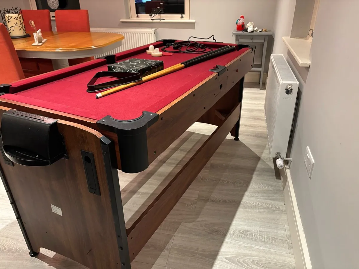 Pool table - Image 4