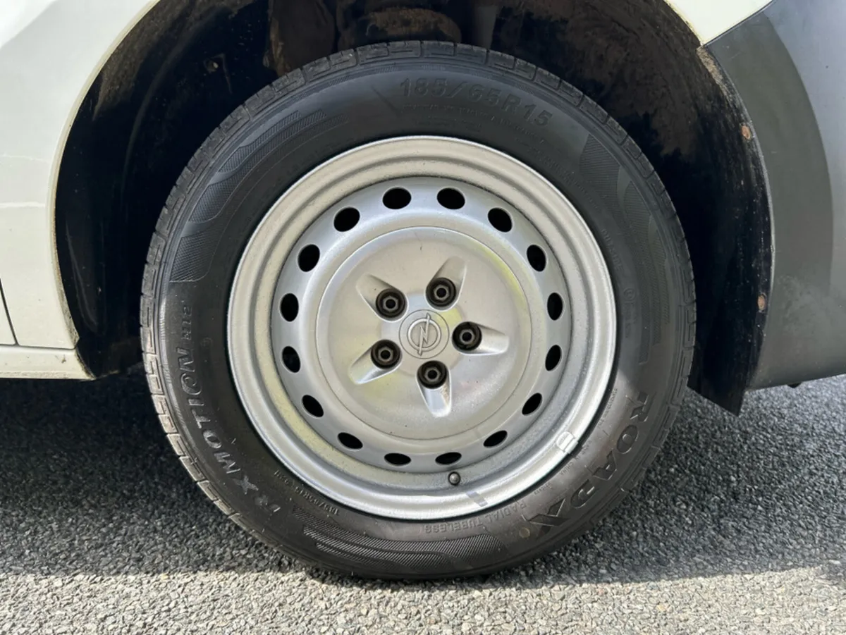 Opel Combo L1 H1 2000 BASE 1.3 CDTI 2DR - Image 4