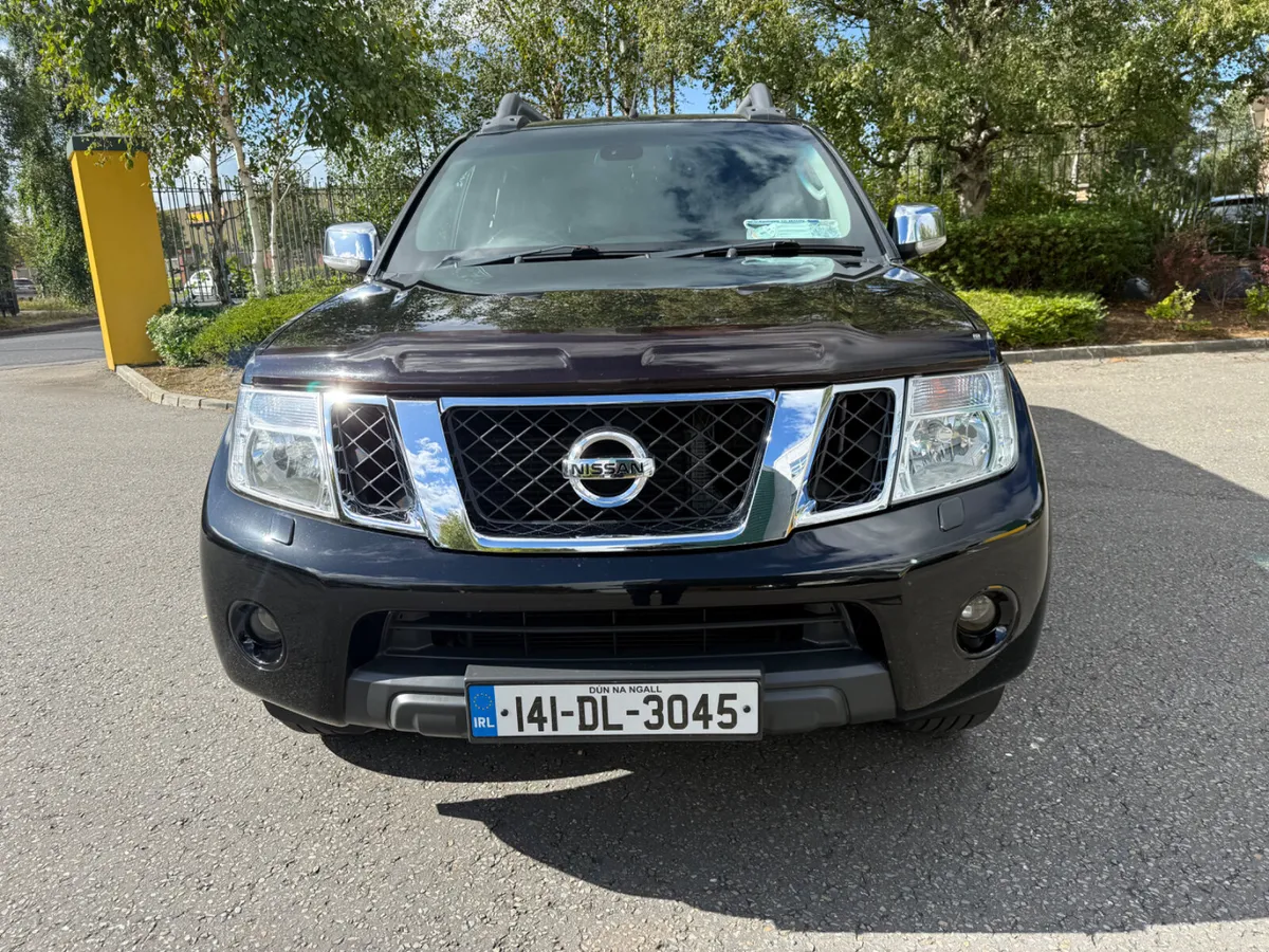 Nissan Navara 2.5 Diesel Tekna - Image 2