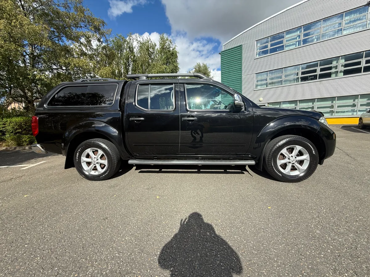 Nissan Navara 2.5 Diesel Tekna - Image 3
