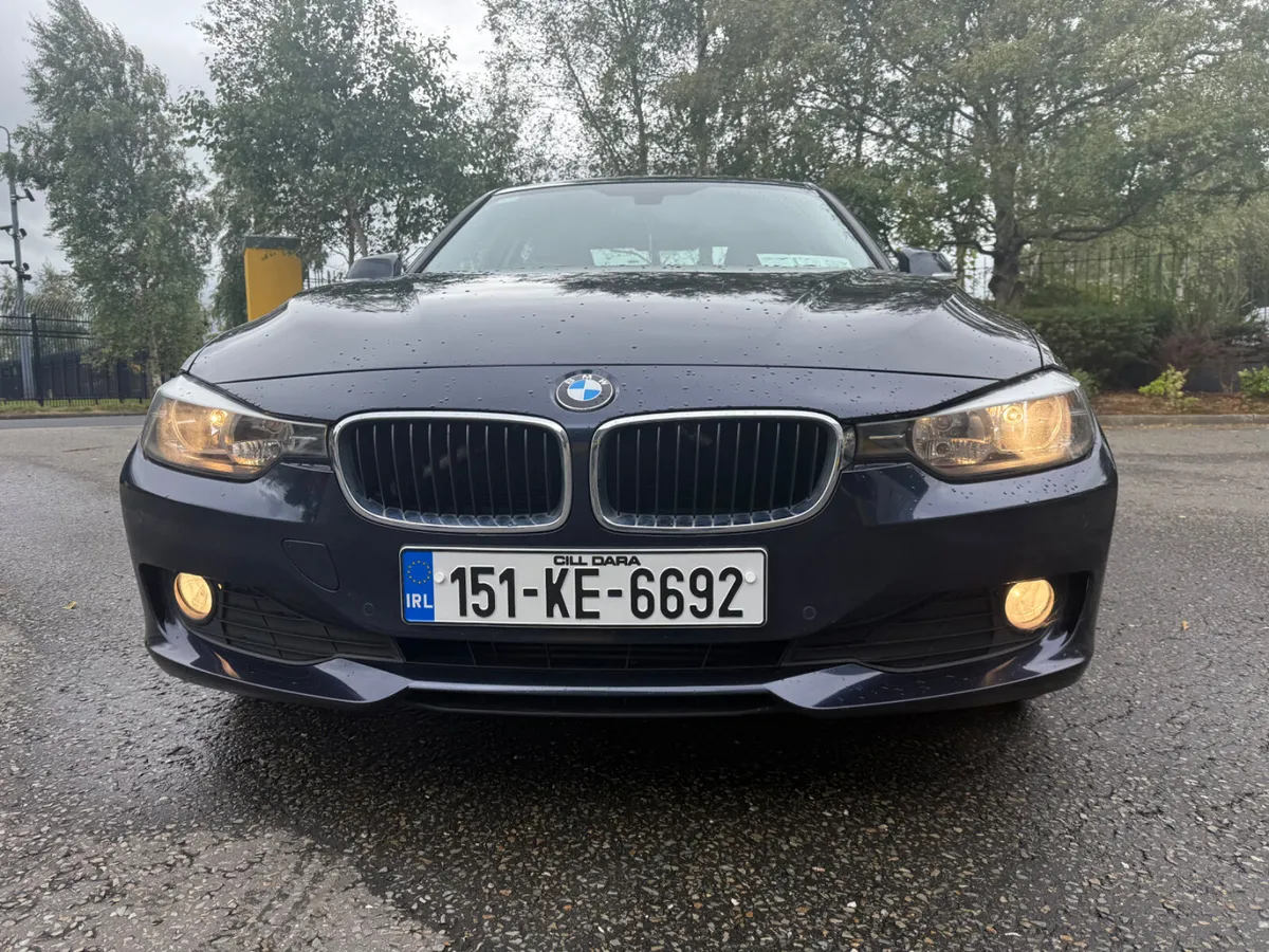 BMW 318D Sport Automatic - Image 2
