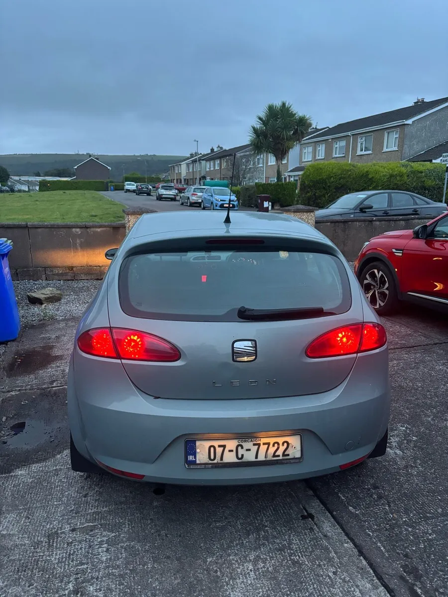 Seat Leon *low milage* - Image 4