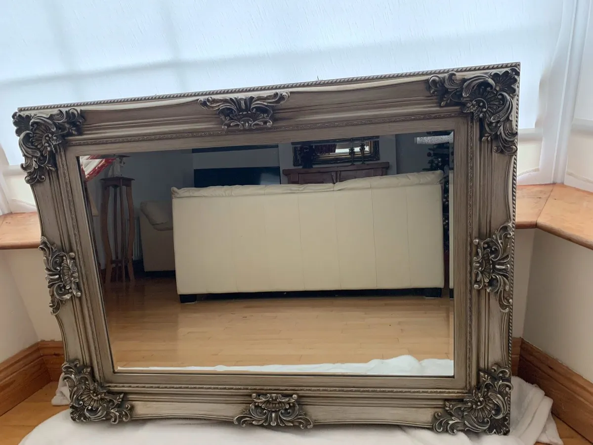 Mirror - Image 2