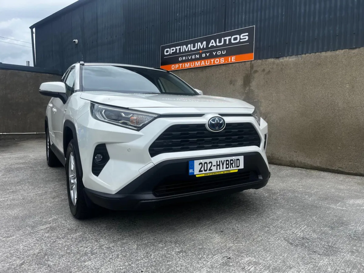 Toyota RAV4 LUNA 2.5 PETROL HYBRID - Image 2