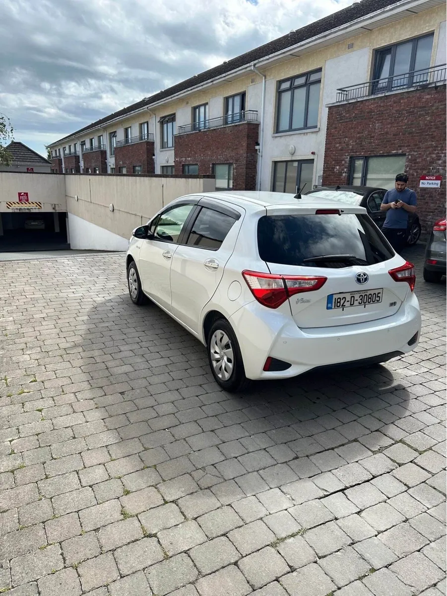 Toyota Vitz 2018 ,24000km mileage like brand new - Image 4