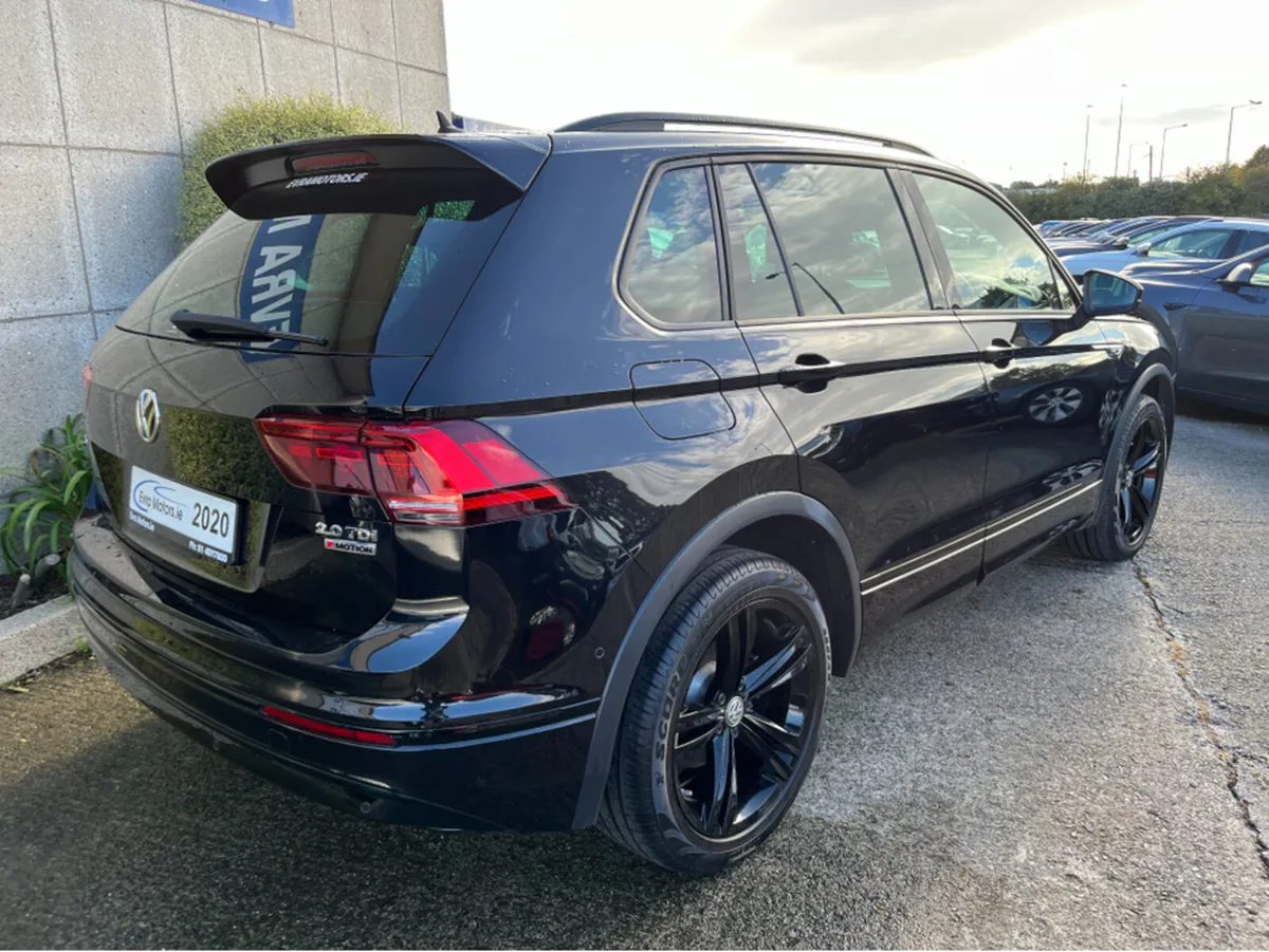 Volkswagen Tiguan R-LINE 4MOTION AUTOMATIC 2.0 DIE - Image 4
