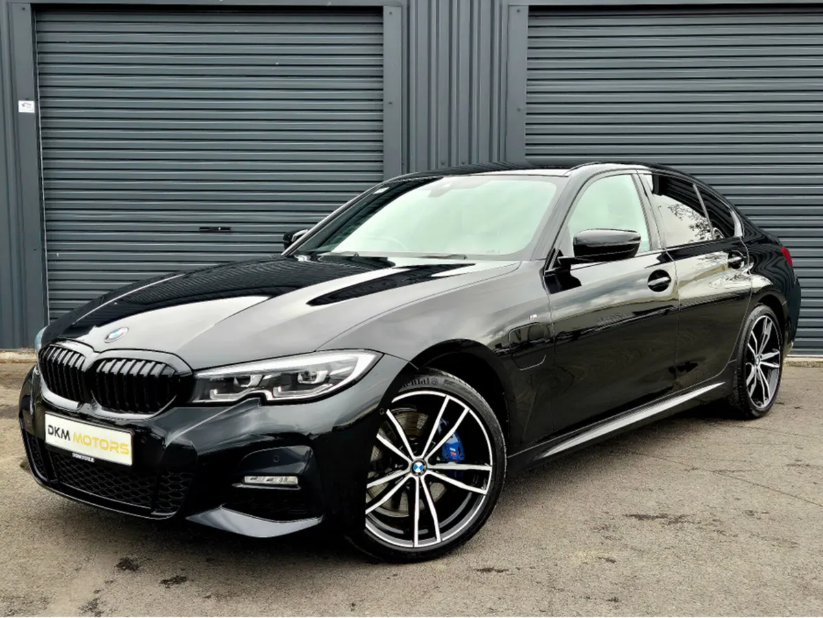 BMW 3-Series 330E M SPORT - Image 3