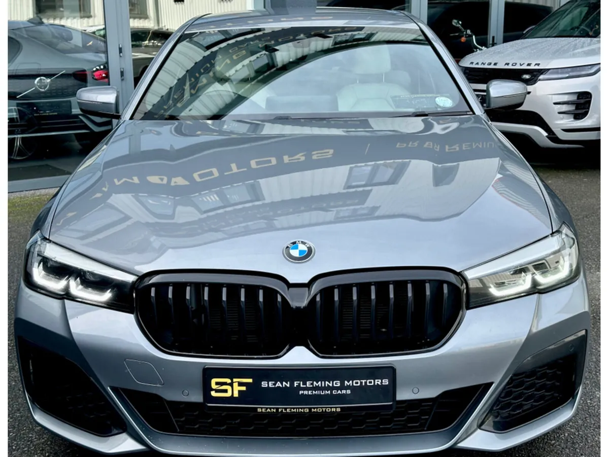 BMW 5-Series 520D MSPORT - Image 4