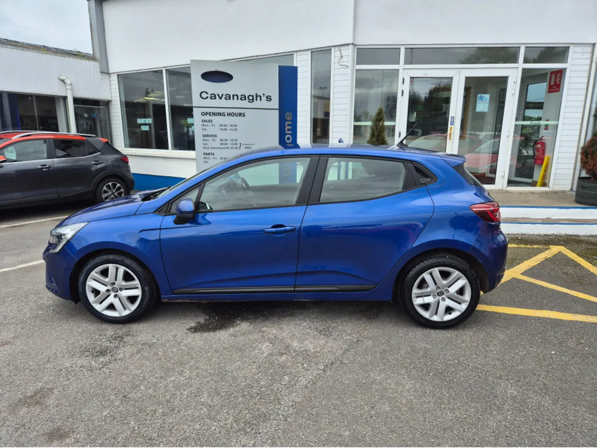 Renault Clio DYNAMIQUE TCE 90 MY21.5 5 5DR - Image 2