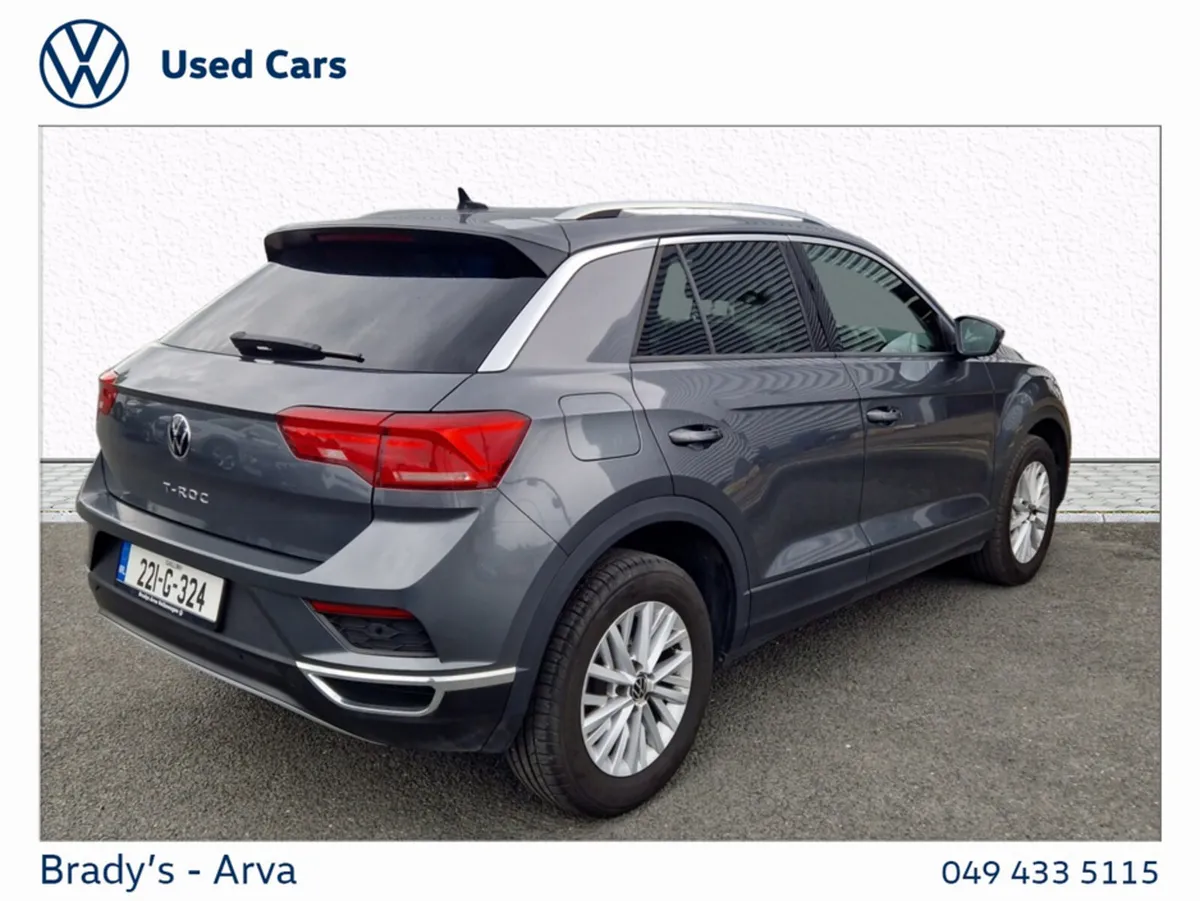 Volkswagen T-Roc DESIGN 2.0 TDI 115BHP M6F 5DR - Image 2
