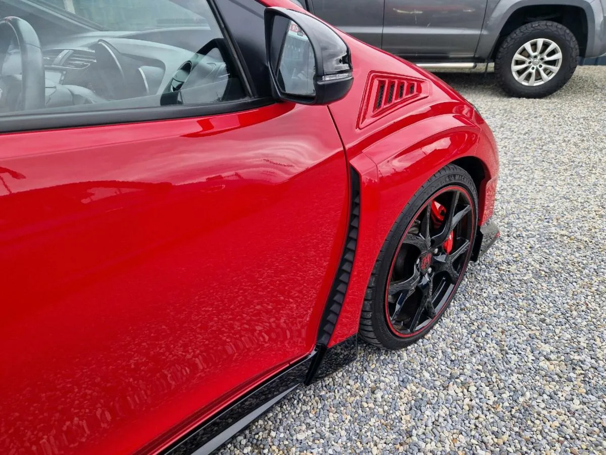 2016 Honda Civic Type R - Image 4