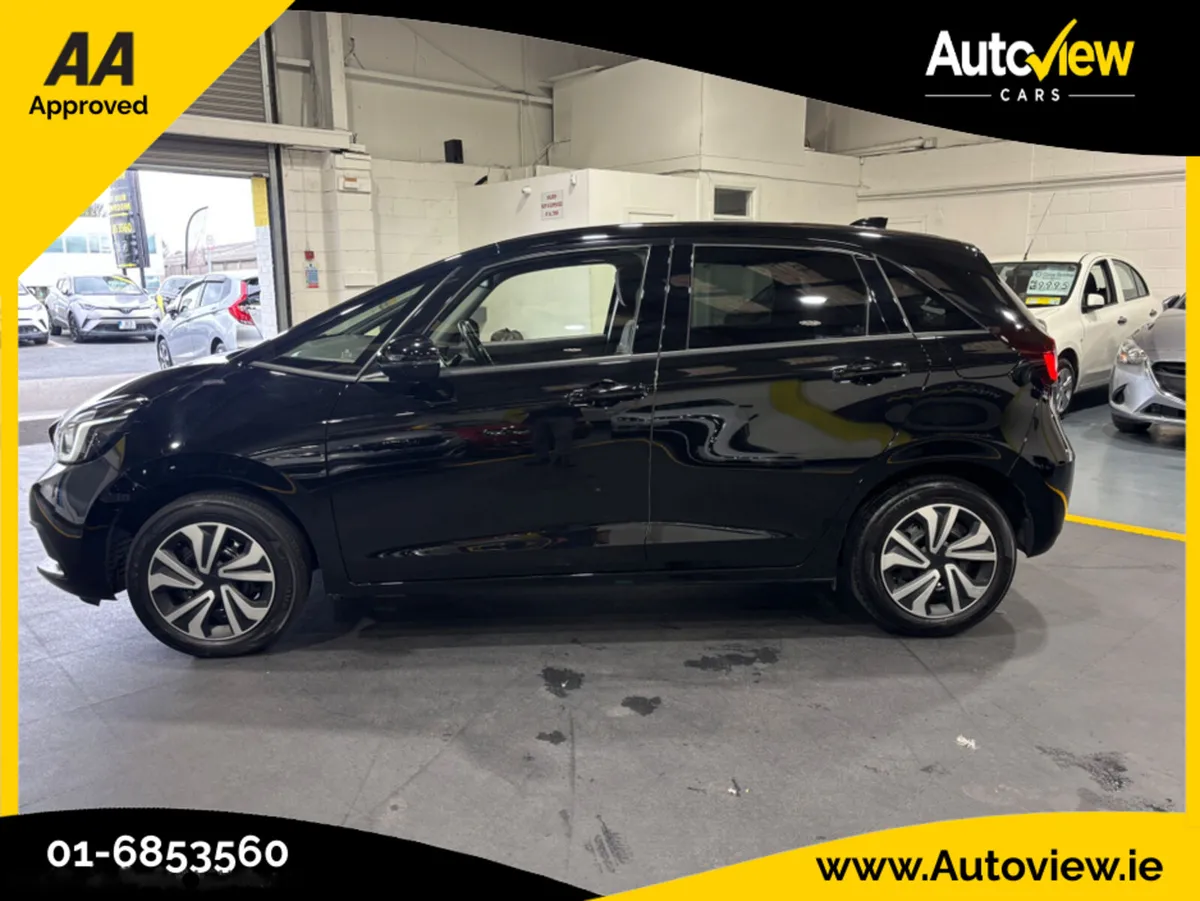 Honda Fit /Jazz 1.5 Self Charging Hybrid Automatic - Image 3