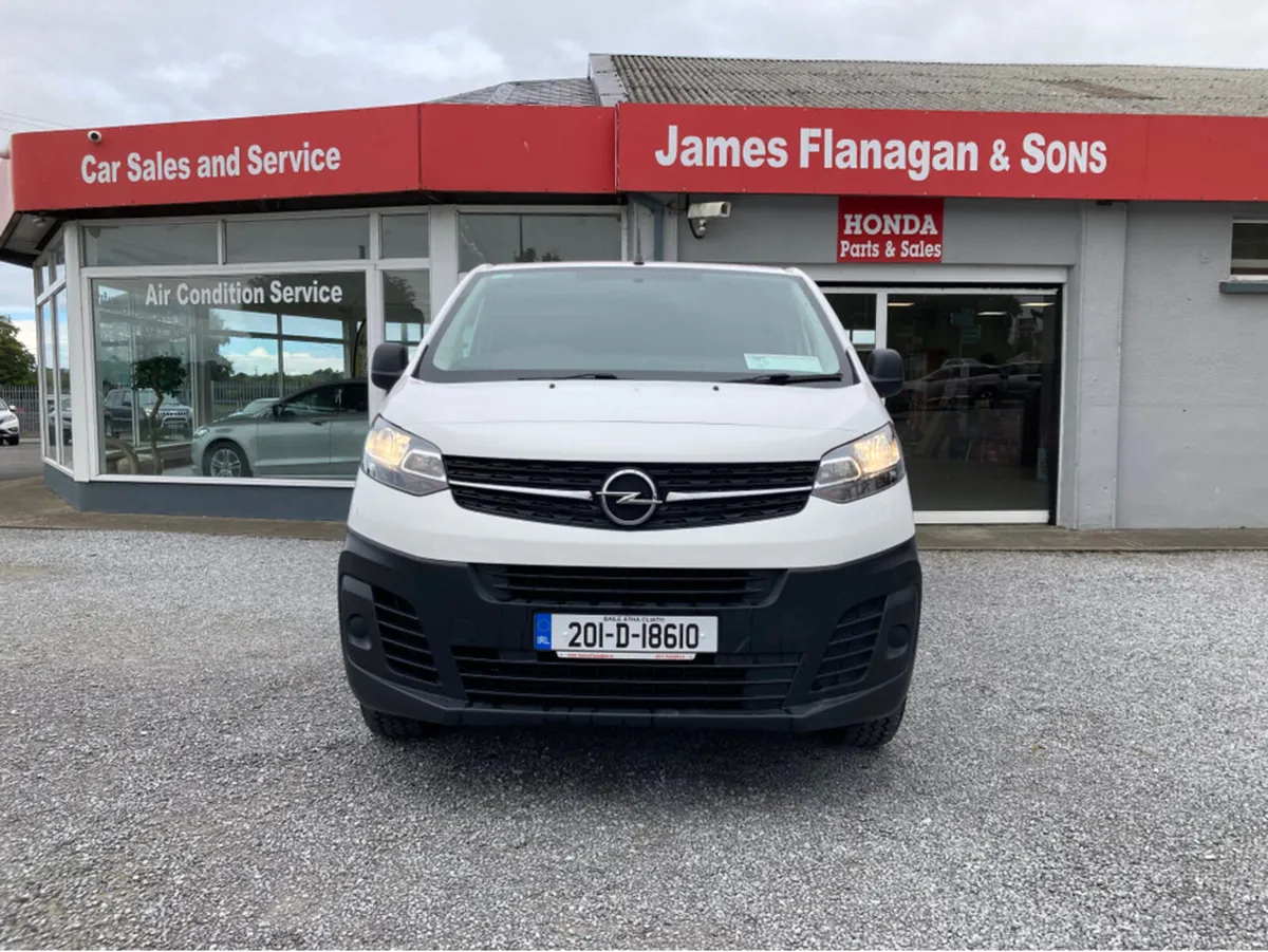 Opel Vivaro L2H1 2900 1.5 5DR - Image 2